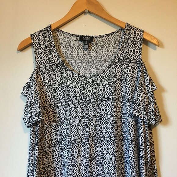 Jones New York Off the Shoulder Coastal Handkerchief Hem Top - Picture 3 of 15